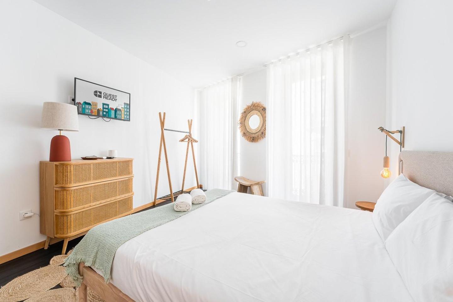 מלון פורטו Guestready - Bright Duplex In Downtown מראה חיצוני תמונה