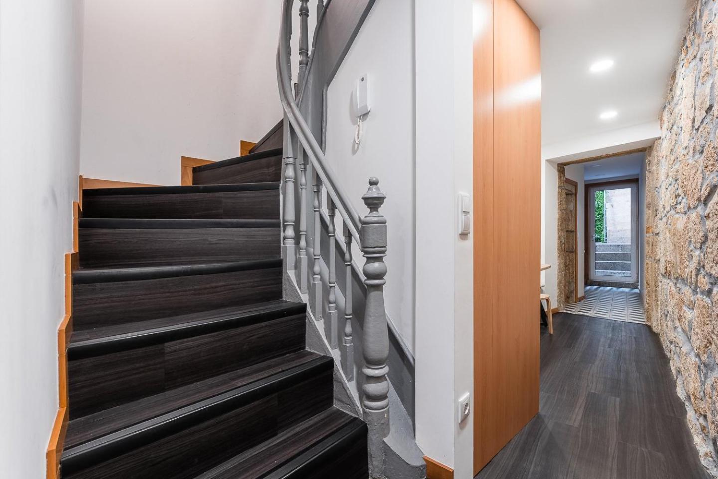 מלון פורטו Guestready - Bright Duplex In Downtown מראה חיצוני תמונה